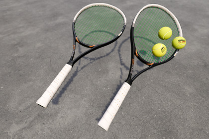 Tennis Racket & Balls