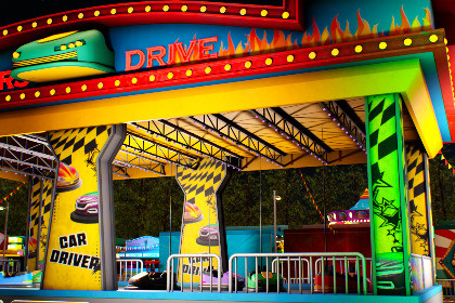 CARNIVAL - [Playing Park & Amusement Park]