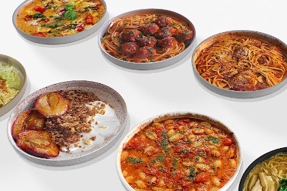 Food In a plate pack 3