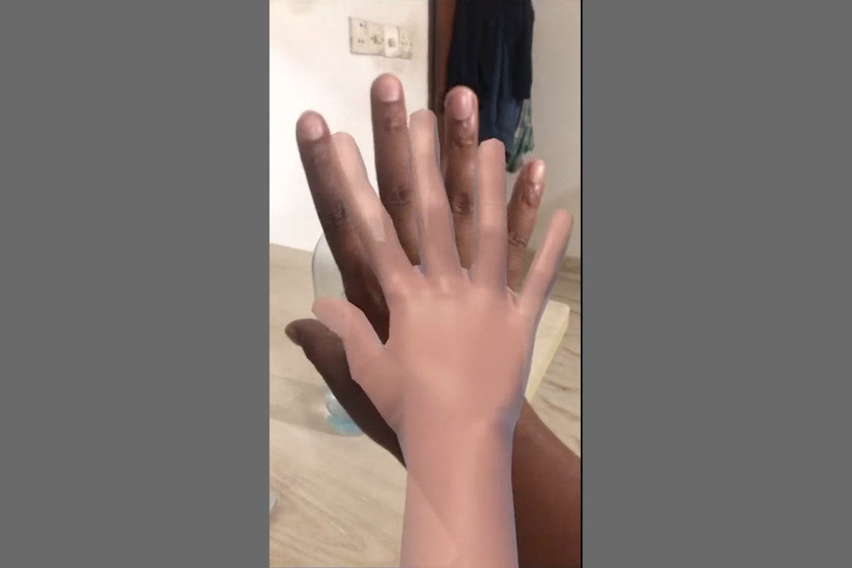 AR Hand Mesh Tracking