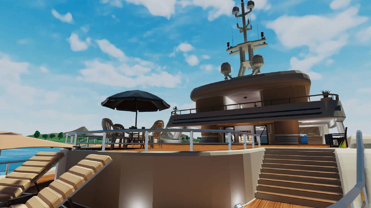 LowPoly Luxury Yacht