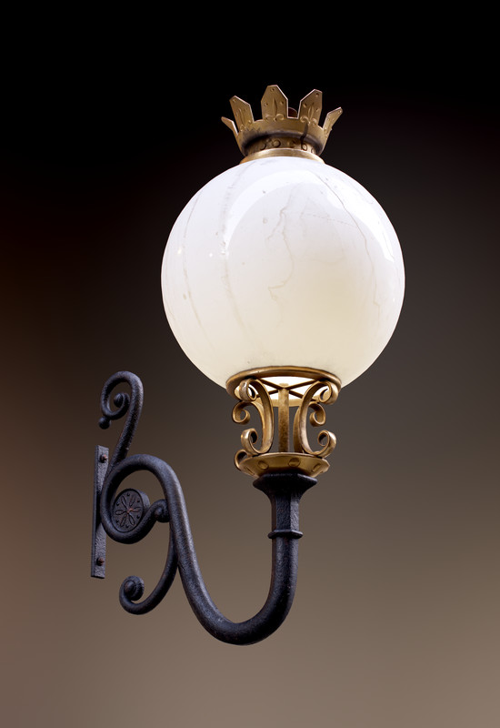Round Street Lamp