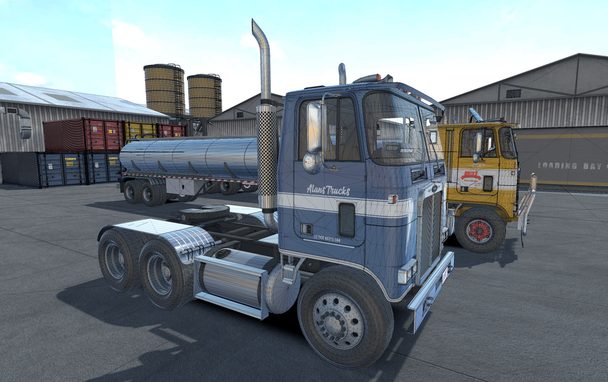 Cabover truck with fuel trailer